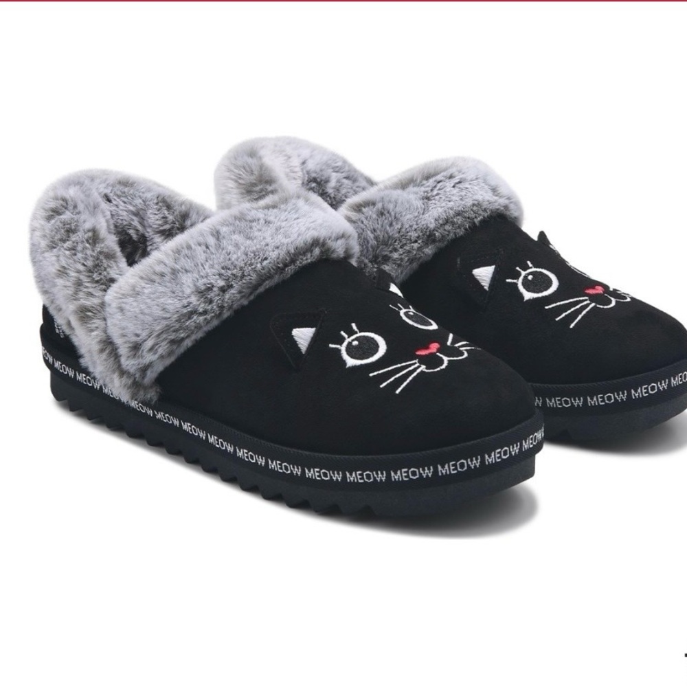 BOBS from Skechers Kids Slippers - Black with Gray Accents
